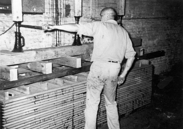 Ski Total | Howard Head at work in his ski factory in